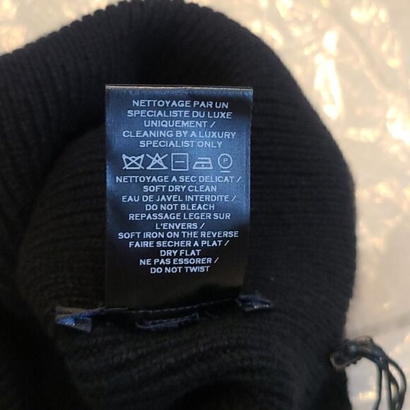 BALMAIN Cashmere Beanie Hat - Picture 5 of 6